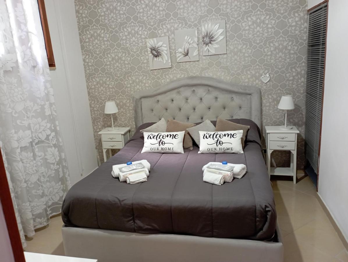 La Casa Di Simone Apartment Наполи Екстериор снимка