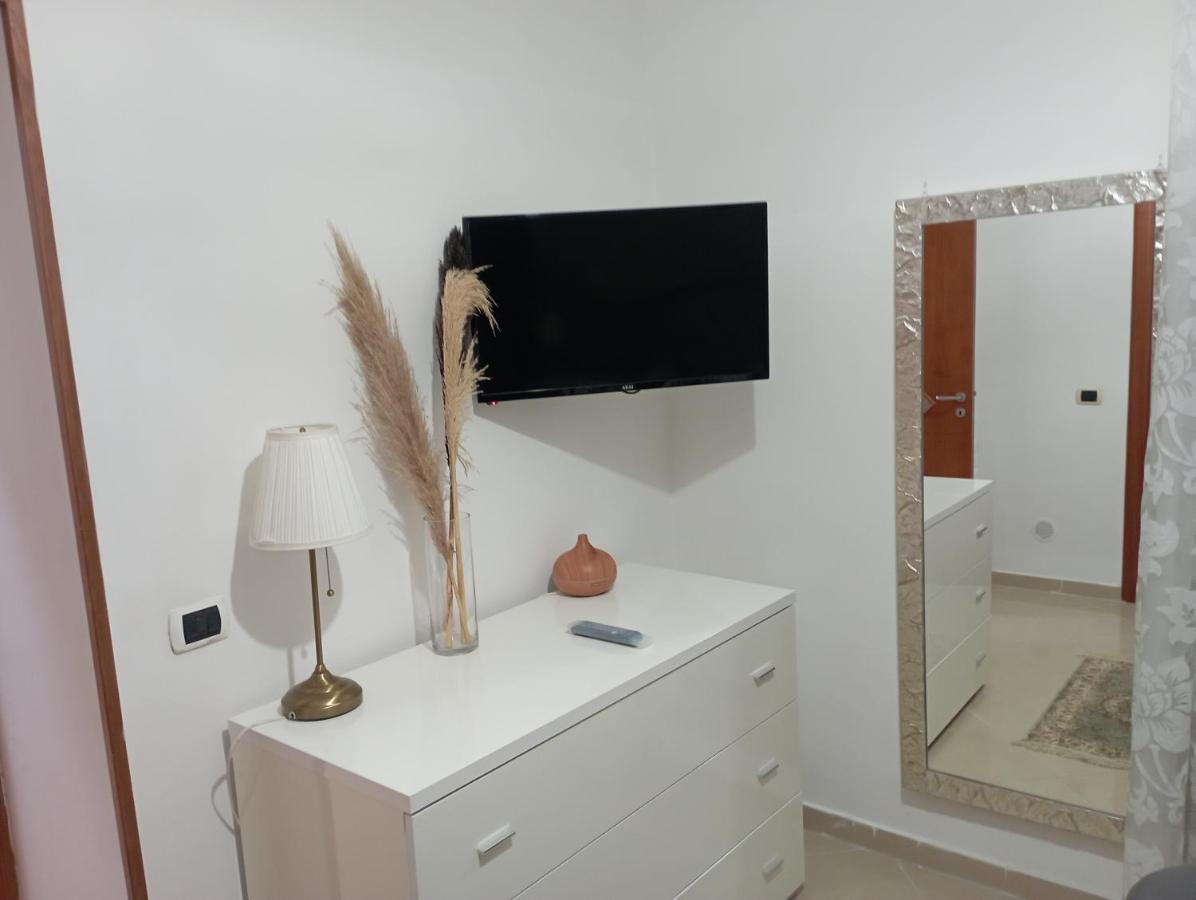 La Casa Di Simone Apartment Наполи Екстериор снимка
