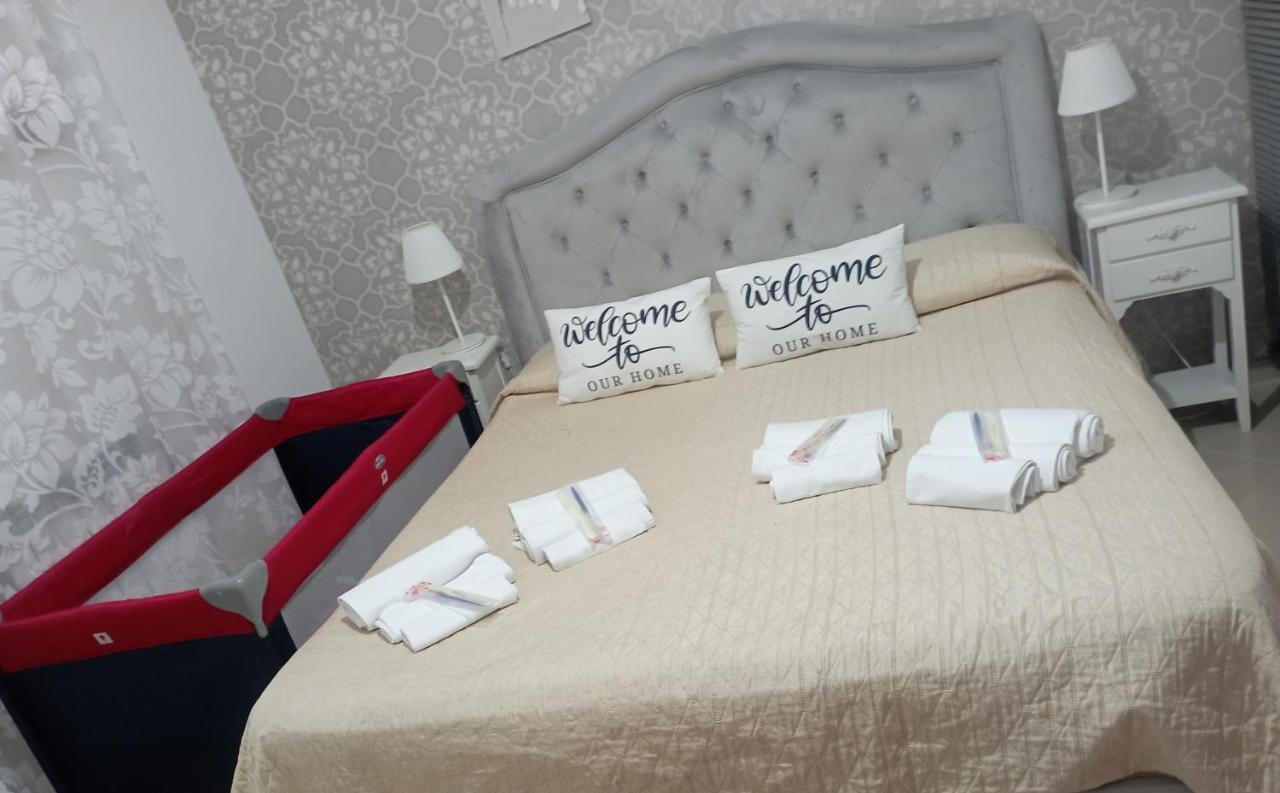 La Casa Di Simone Apartment Наполи Екстериор снимка