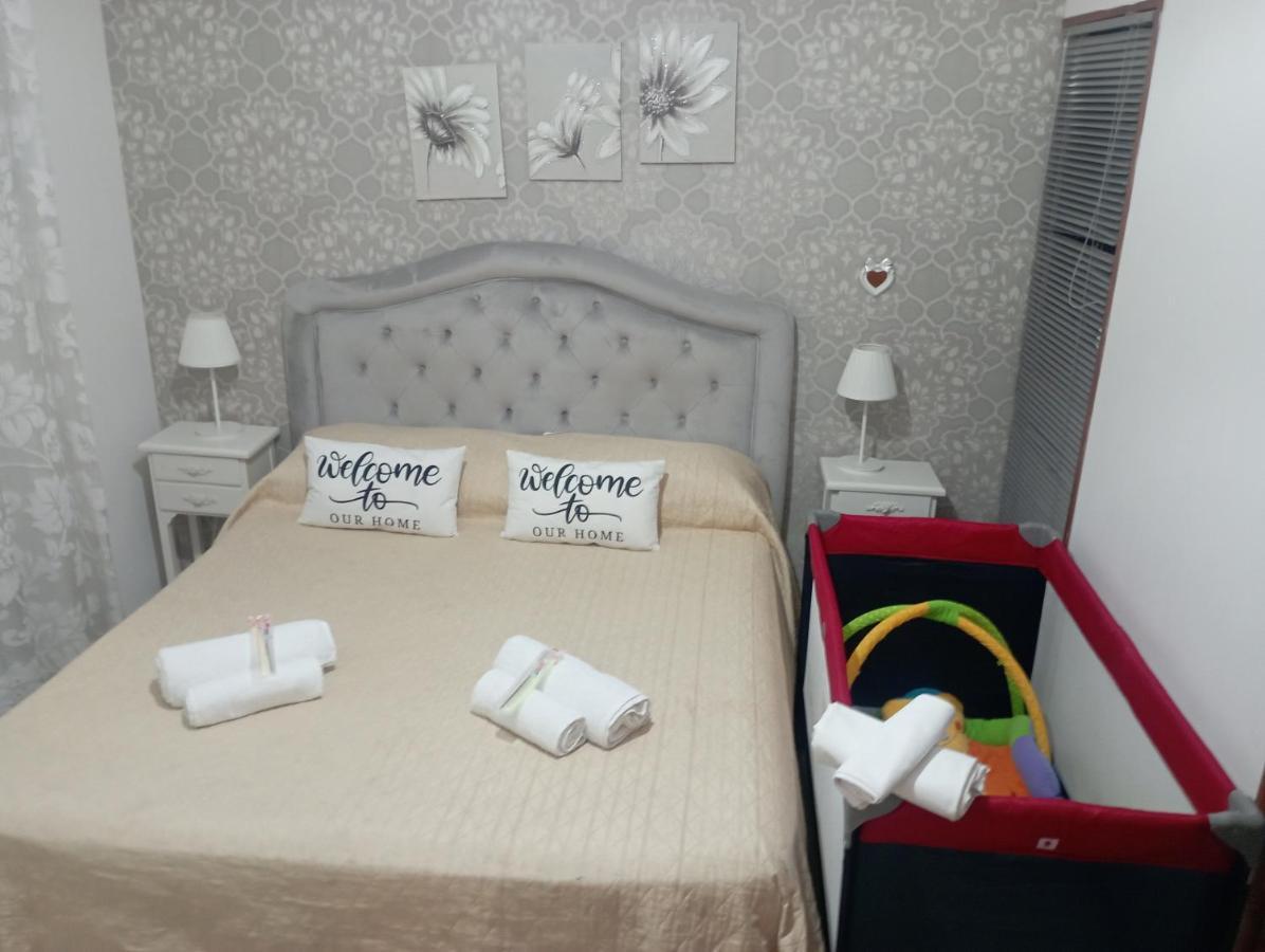 La Casa Di Simone Apartment Наполи Екстериор снимка