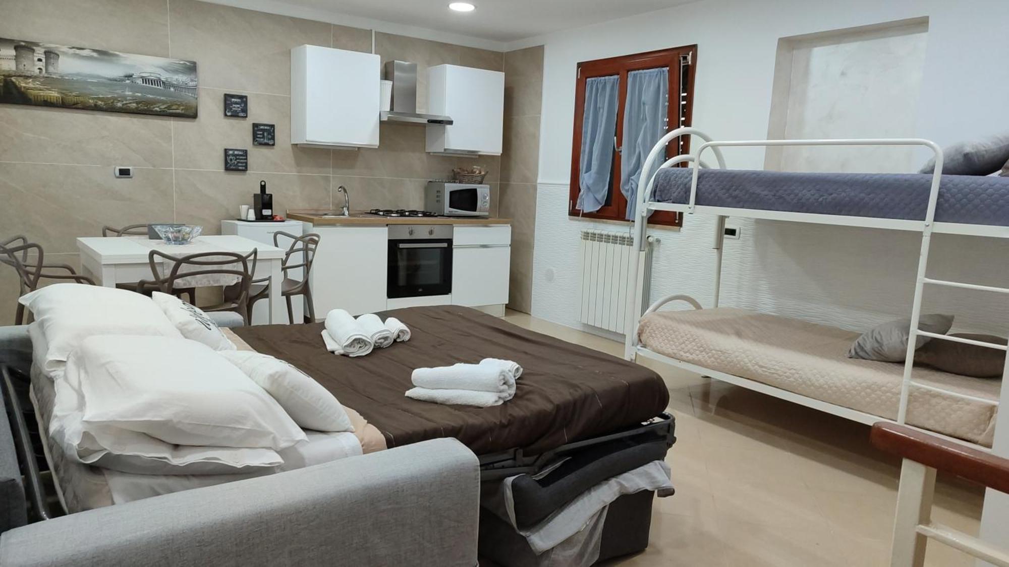 La Casa Di Simone Apartment Наполи Екстериор снимка